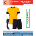 costumes de football filles / vêtements de football pour femmes / uniformes de football pour dames